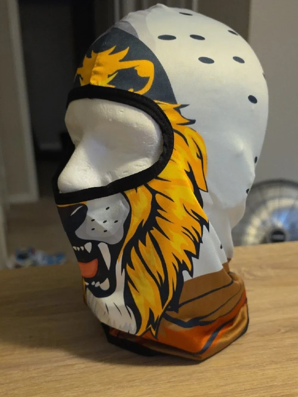 N/A bold lion
